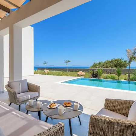 Villa Panaxia Akte Theológos