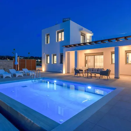 Panaxia Akte Villa *