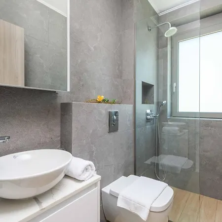 Villa Panaxia Akte Theológos